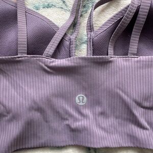lululemon sports bra